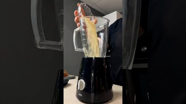 Рецепт оригинального зелёного коктейля от салона"Кухни ЗОВ" в Гомеле смотреть онлайн