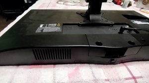 LG 24mt49vf-pz не включается.