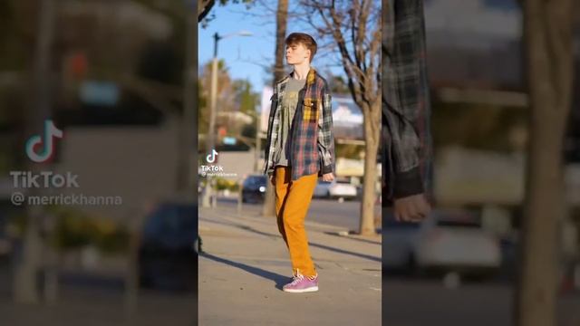 Left Right Left Right TikTok Jump Dance Trend | Left Right Dance Challenge TIKTOK