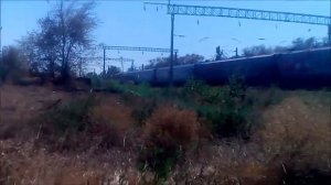 Электровоз ЭП1-084 с поездом №465 Астрахань-Адлер на ст.Шаблиевская