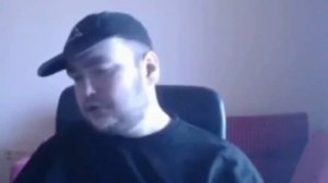 Влад Савельев упал и обосрался