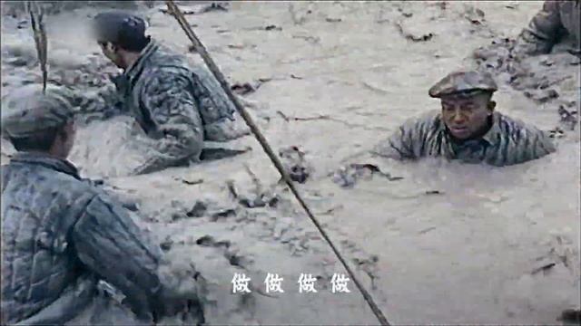 石油工人幹勁大 Oil Workers are Full of Zeal ― 北京市一輕局業餘文藝宣傳隊 (1973年) | 向大慶「鐵人」王進喜同志學習 ! | ⦇EN CC⦈ смотреть онлайн