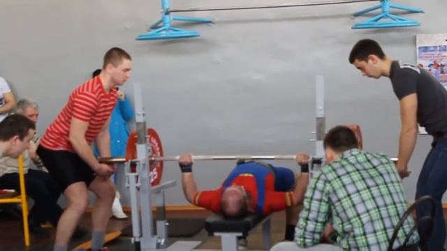 Роман Ахлестин,жим лежа 230 кг смотреть онлайн