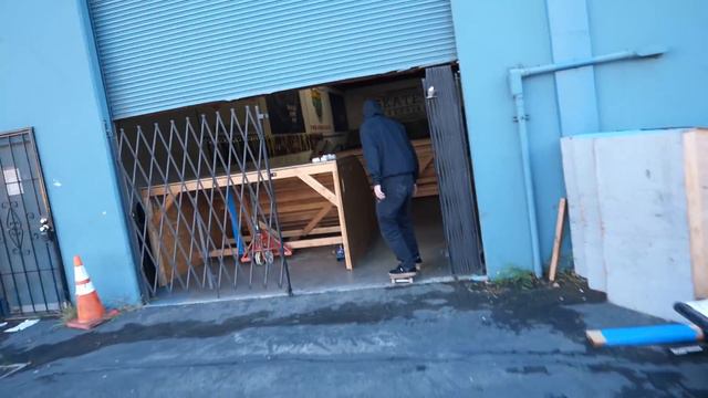 THE SHOCKING TRUTH ABOUT SPITFIRE FORMULA 4 WHEELS смотреть онлайн