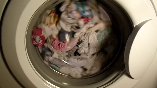 Indesit WISE 107 - Bawełna 60 (1/3) смотреть онлайн