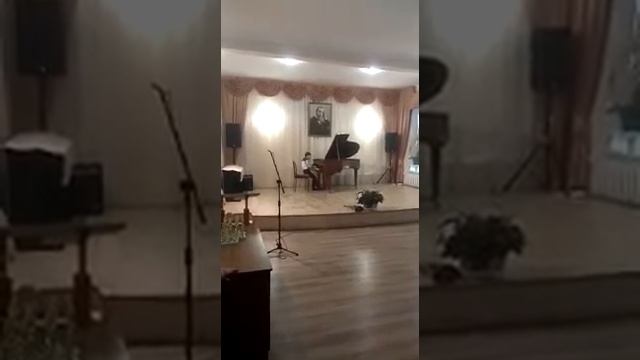 Д. Шостакович "Полька" исп. Сейран Купа смотреть онлайн