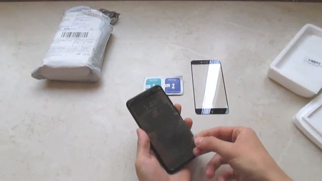 Обзор защитного стекла для Xiaomi Redmi c AliExpress. Как легко наклеить защитное стекло. смотреть онлайн