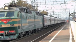 Электровоз ЧС7-231 с пассажирским