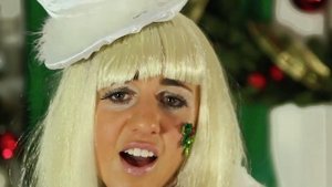 Poker Claus (Lady Gaga Poker Face Parody)