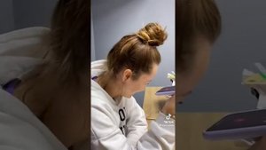 разговаривать с голосом Чебурашки и позвонили в банк