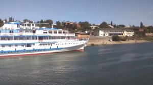 Пассажирский теплоход Крылов.Туризм.Константиновск.Ростовская область.