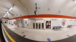 London Underground First Person Journey - Covent Garden to West Ham via Holborn and Mile End