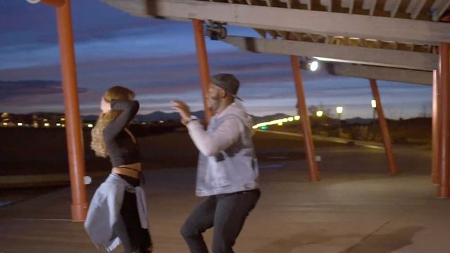 Tick Tock Bachata Dance- Clean Bandit and Mabel (DJ Cyber T & Valerio El Director Bachata Remix) смотреть онлайн