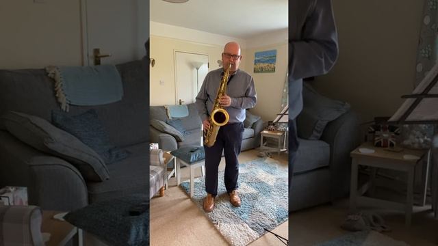 Body and Soul Tenor Sax Ballad смотреть онлайн