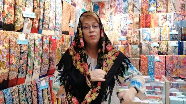 Чернопольные 125х125. Павловопосадские платки в Минске. Алёна