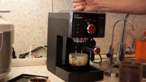 КОФЕВАРКА PHILIPS SAECO HD8323 09 POEMIA