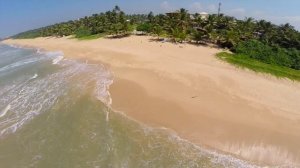 Oasey Beach Hotel midle