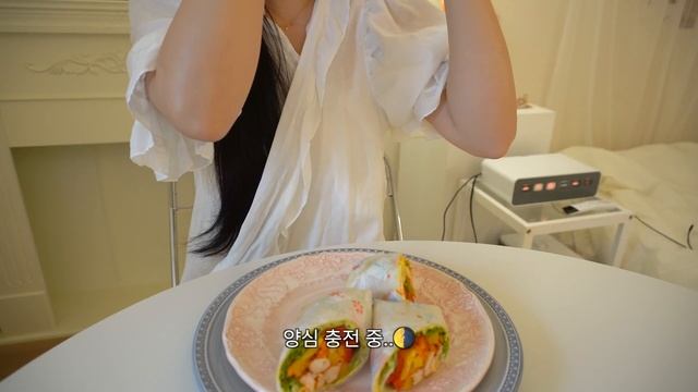 ENG) ? 2차 백신 맞고 달고나 만드는 일상. 불닭 로제떡볶이 만들고 또띠아롤 먹기, 김밥 도시락 싸기, 아이맥 언박싱, 새 칼 구입, 당근김밥, 크림 파스타