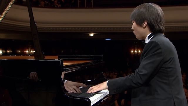 Seong-Jin Cho смотреть онлайн