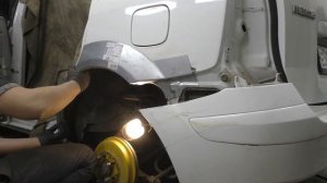 ? Ремонт задней арки. Mazda