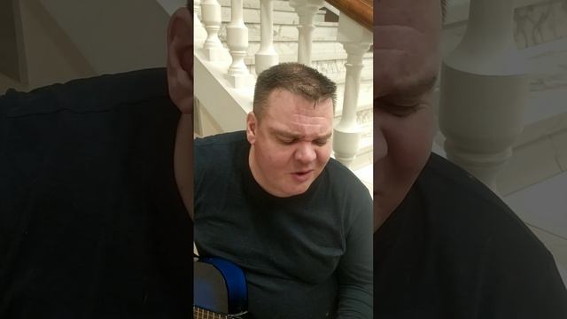 Возьму гитару и аккорд в последний раз