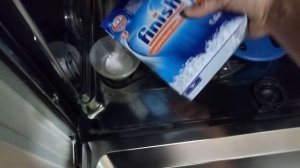 Как засыпать соль в посудомойку