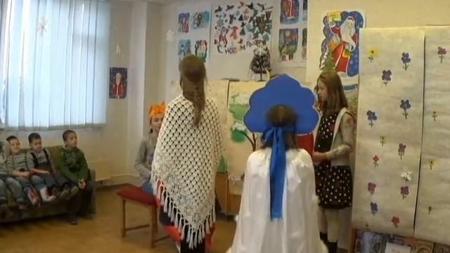 Бабочка, которая хотела увидеть Новый год... смотреть онлайн