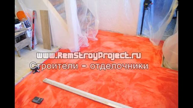 Укладка керамогранита с помощью СВП клин-зажим