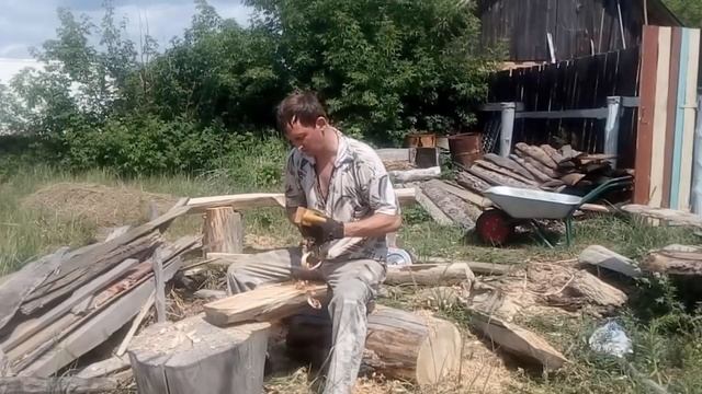КАК СДЕЛАТЬ СКАМЕЙКУ ИЗ БРЕВНА смотреть онлайн