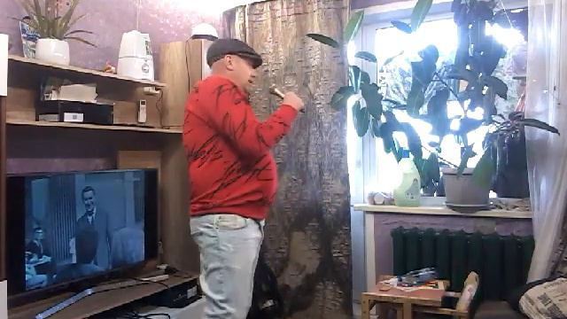 Человек из дома вышел смотреть онлайн