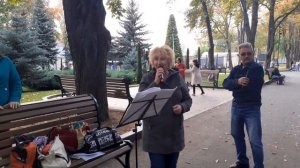 ЛЮБОВЬ ОДНА НА ДВОИХ! АВТОРСКАЯ ПЕСНЯ ВЛАДЫ ВЕРШИНИНОЙ/ ИСПОЛНЯЕТ ЕЛЕНА/ САД ШЕВЧЕНКО ОКТЯБРЬ 2020
