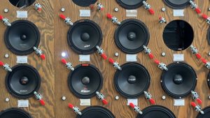 Какие динамики выбрать за 6000руб.?