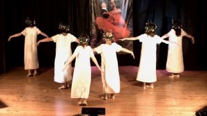 танец "Девка по саду ходила" 2018