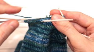 Заканчиваю вязание носков только так.  Этот способ закрытия мне кажется самым простым