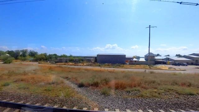 Волгоград, электричка с Тракторной пассажирской на Заканальную 08.08.2020, 2,7k, коррекция объектив