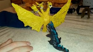 Годзилла,Кинг Гидора и Мать Долгоножка из пластилина.