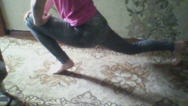 как сесть на продольный шпагат смотреть онлайн