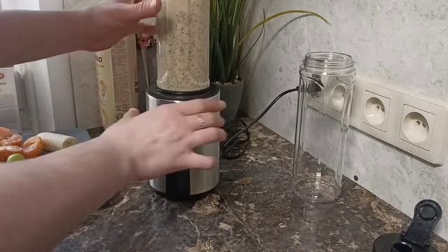 Обзор блендера Kitfort KT-1362. Shake&Take! Смузи быть? Да! смотреть онлайн