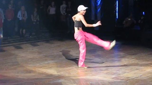 Diana Rodriguez -- Reggaeton (Kyiv, CubaSi'09) смотреть онлайн