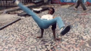 Old School Hip Hop Archives Graff, Breakdance & Blockparty with Deenasty.1986 .Paris