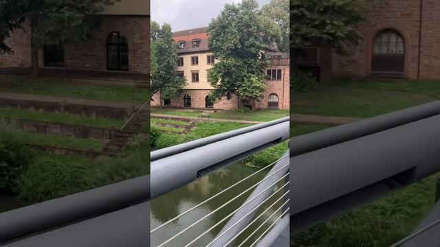 Старый замок старого города с современым мостом#реки #замок #история #мосты #европа#германия #жизнь смотреть онлайн