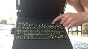 YEKBEE led ipad keyboard case review!