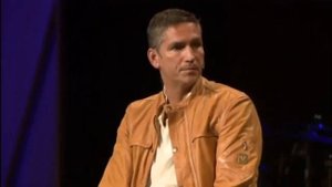 Интервью с Джимом Кэвизелом