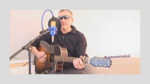 Платье в красненький горошек