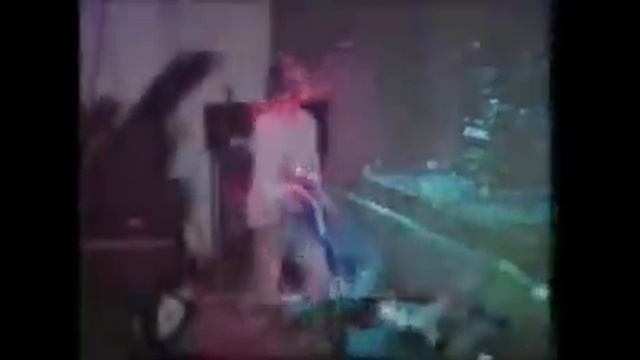 Выходки Курта Кобейна смотреть онлайн