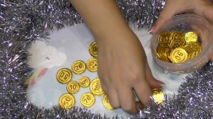 Обзор пиратских золотых монет с Алиэкспресс с мамой Маришей