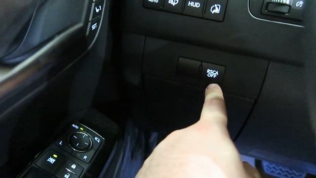 لكزس LX570 جيب 2017 خليجي فل كامل - شرح المواصفات ( عبدالرحمن الخالدي ) смотреть онлайн