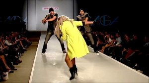 Lady Gaga - Beautiful Dirty Rich, Poker Face & Just Dance Fashion At The Park 2008 live