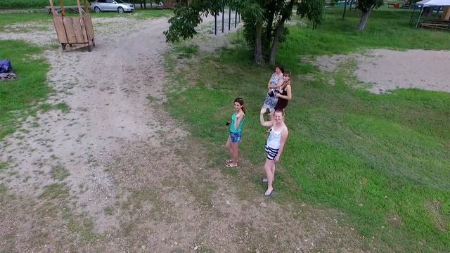 Летний отдых в Радужном, база отдыха "Южная" смотреть онлайн