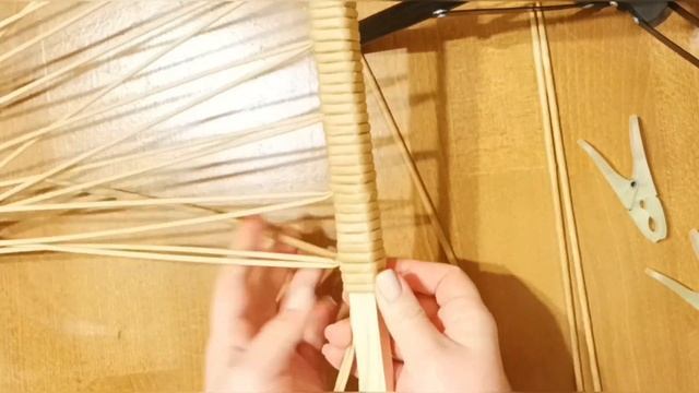 Плетена кришка для короба на каркасі / Мастер-класс крышка для сундука на каркасе для начинающих смотреть онлайн